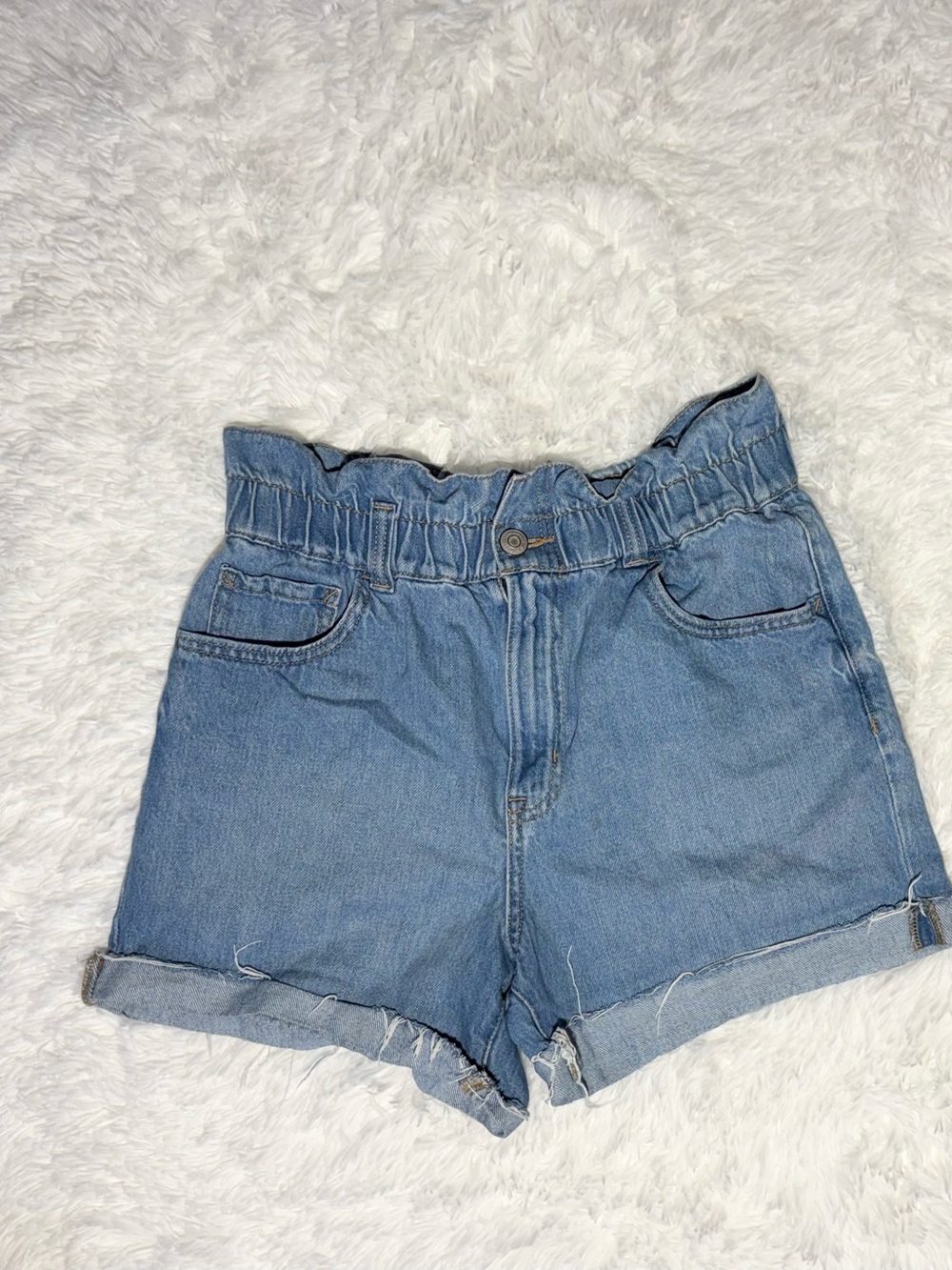 Aeropostale High Waisted Paperbag Mom Denim Shorts Size 6 32x15 - Picture 3 of 7